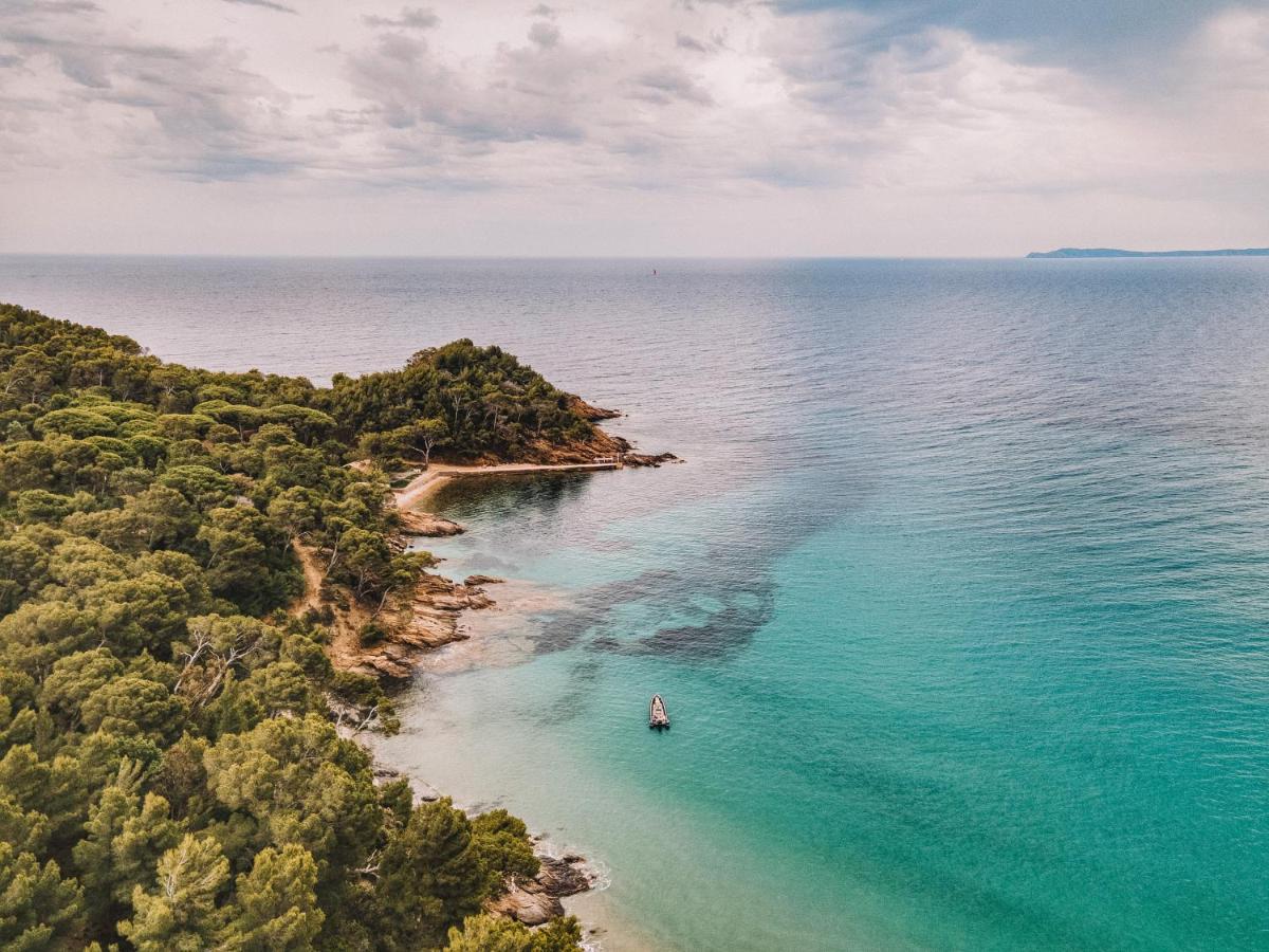 فندق لو بيلي دى سوفرين Le Le Rayol-Canadel-sur-Mer المظهر الخارجي الصورة